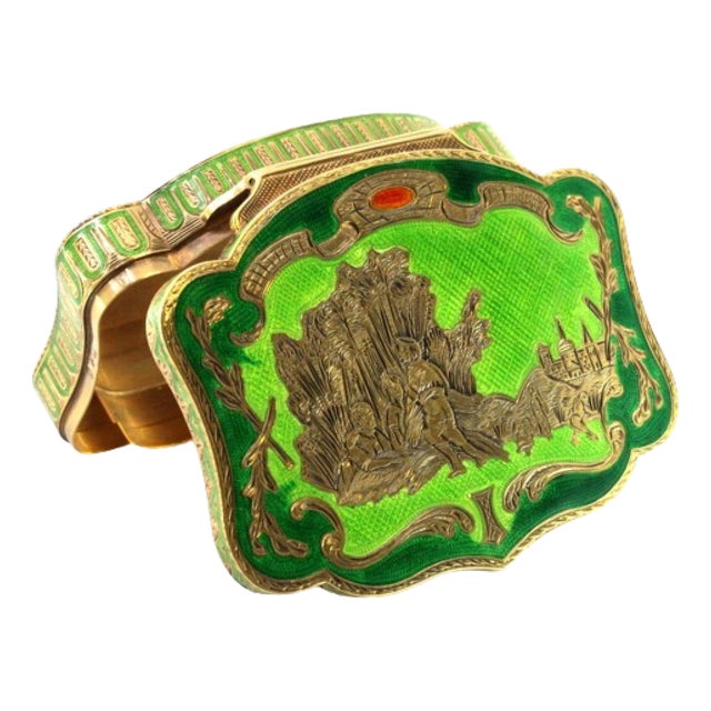 Snuff Box in Gold with Country Activities Engraved Enamel Panel, Floral Motifs and Garlands For Sale