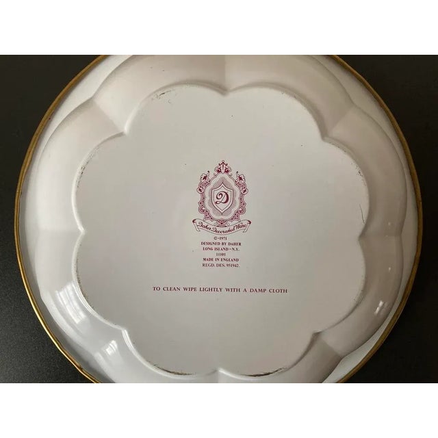 English Victorian Red Roses Toleware Bowl, Plate or Tray by Daher- Large For Sale - Image 10 of 12