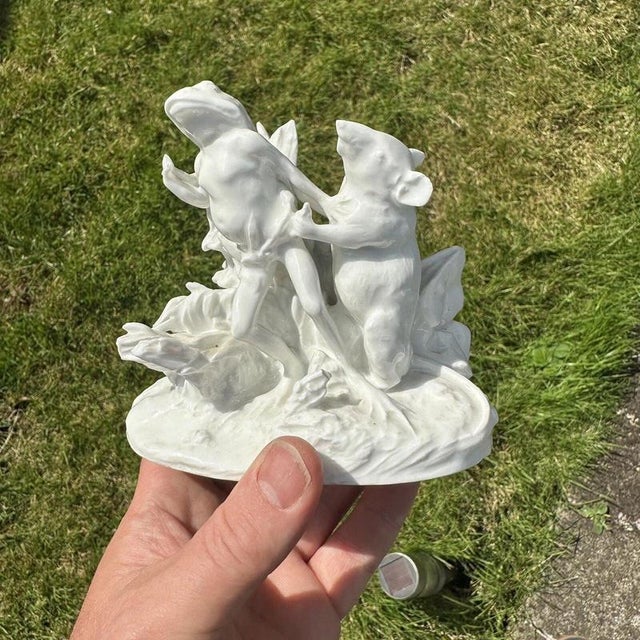 Antique Jean Gille Blanc de Chine Porcelain Rat and Toad Figural Group, 1865 For Sale - Image 4 of 18