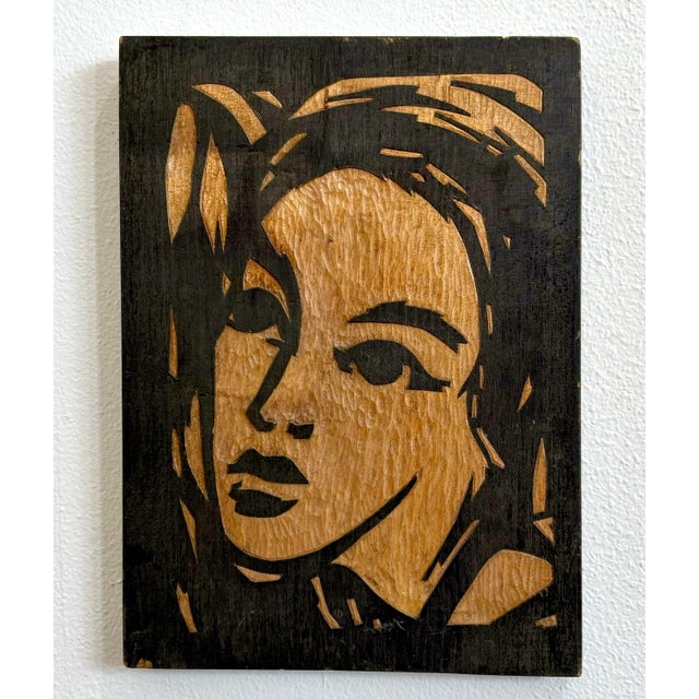 Vintage Modern Wood Carved Portrait For Sale In West Palm - Image 6 of 7