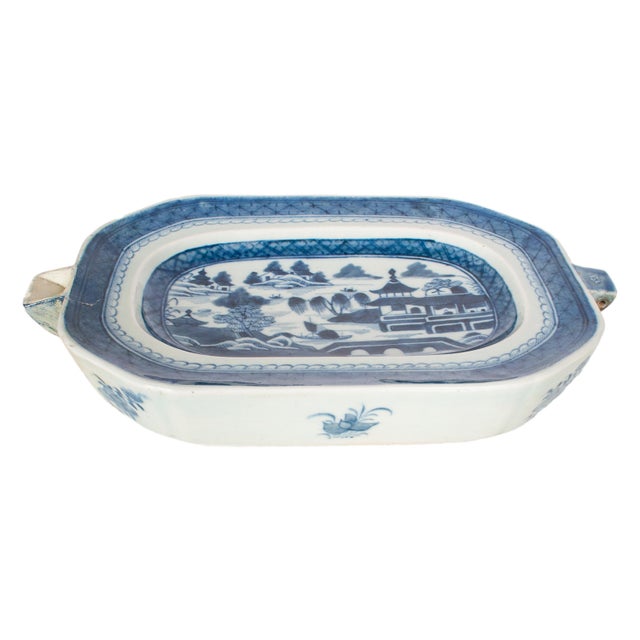 Antique underglaze Blue & white Chinese Qing Dynasty Export Porcelain, Hot Water Warming Dish, circa 1810. The rare...
