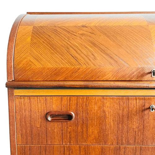 Wood Vintage Danish Desk by Egon Ostergaard, 1960s For Sale - Image 7 of 17