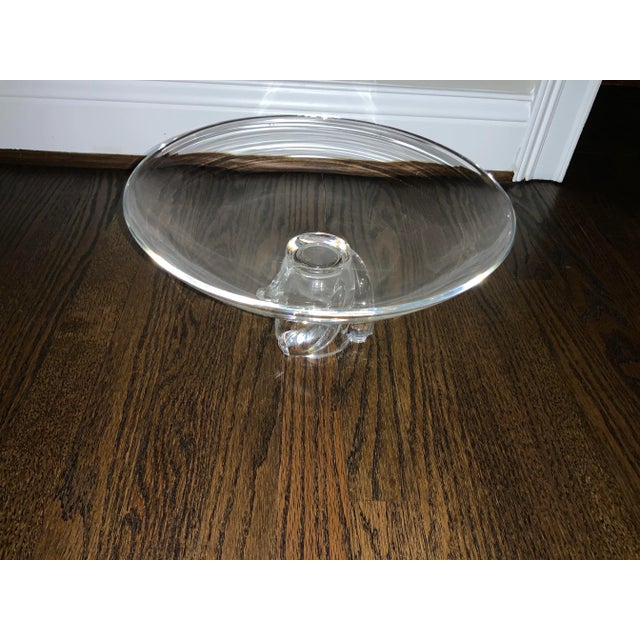 Mid 20th Century sparkling Steuben glass low footed centerpiece bowl. Steuben glass is a fine American lead crystal made...