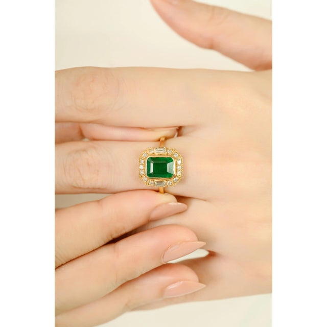 2.28 Ct Octagon Emerald Statement Ring in 14k Gold Halo Diamonds Size 5.5 For Sale - Image 4 of 12