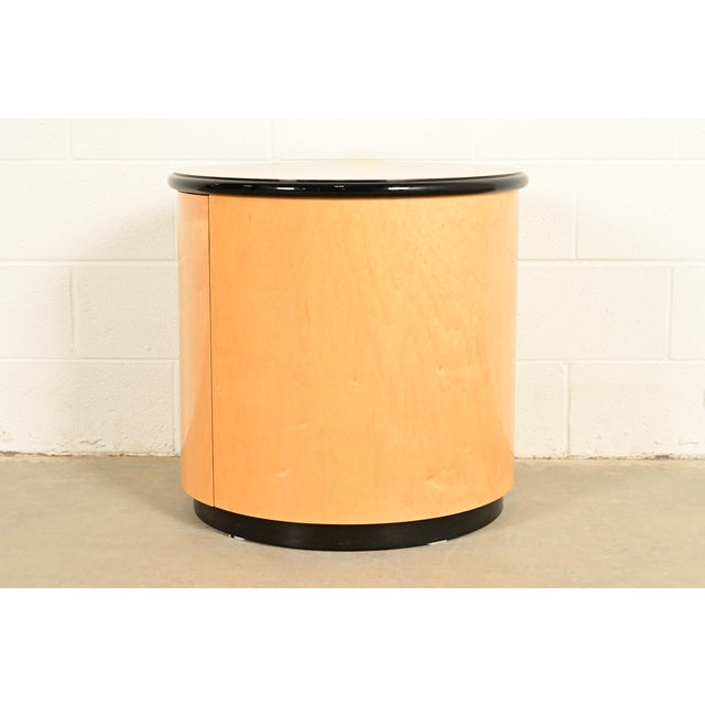 Milo Baughman Style Birdseye Maple Drum Side Table by Henredon For Sale - Image 10 of 12