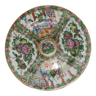 Early 1900s Chinese Export Porcelain Famille Rose Medallion Fencai Enamel Plate For Sale