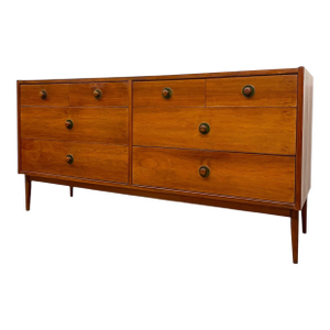 1970s Mid-Century Modern Dresser Attributed to John Van Koert for Drexel - 8-Drawer Lowboy