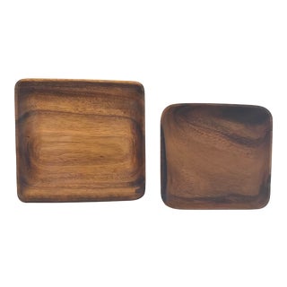 Vintage Wooden Nesting Trays - a Pair For Sale