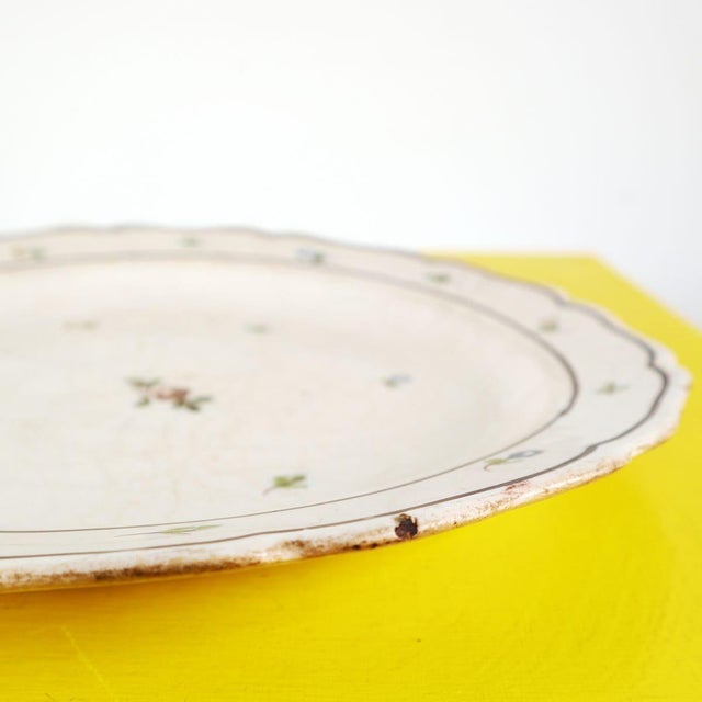 Ceramic Hand-Painted Glazed Terracotta Plate, Italy For Sale - Image 7 of 12