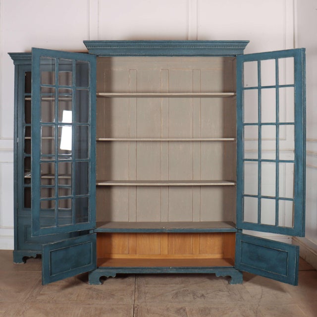 Painted Library Bookcases, Set of 2 For Sale - Image 10 of 15