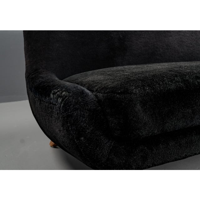 Sofa in Boucle Fabric attributed to Flemming Lassen, 1940s For Sale - Image 17 of 18
