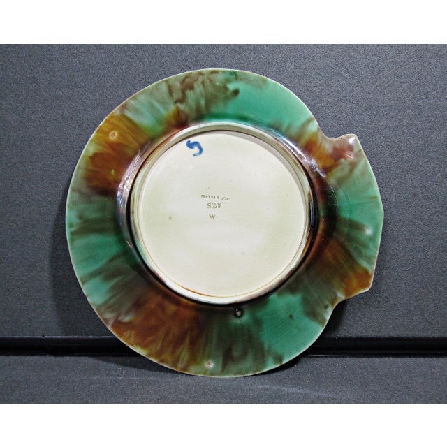 Antique C1870 Szy Wedgwood Majolica Scallop Shell Plate (Plate #1) For Sale - Image 9 of 9