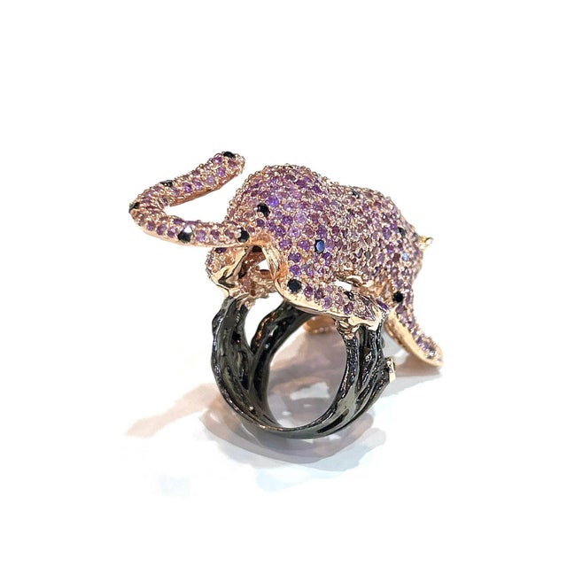Bochic “Orient” Panthere Amethyst & Sapphire Ring Set In 18K Gold & Silver For Sale In New York - Image 6 of 10