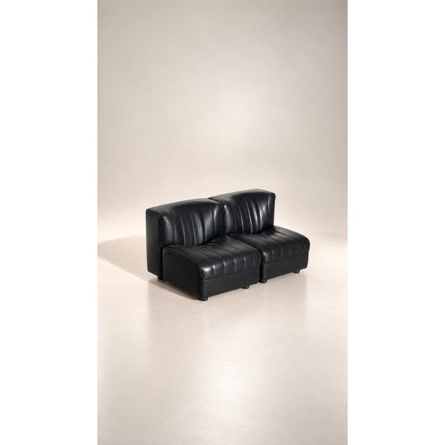 Rare '9000' modular sofa by Tito Agnoli, a Mobilier International edition from 1970. Beautifully proportioned. Black...