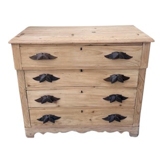 19th Century Antique Scrubbed Pine Chest of Drawers For Sale