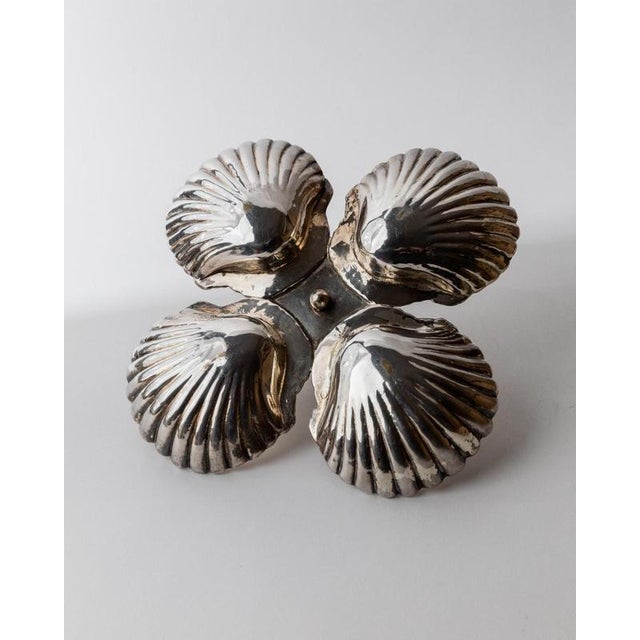 Silver Art Deco Silver-Plated Centerpiece with Shell Dishes and Pinecone Handle, 1930s, Set of 5 For Sale - Image 8 of 11
