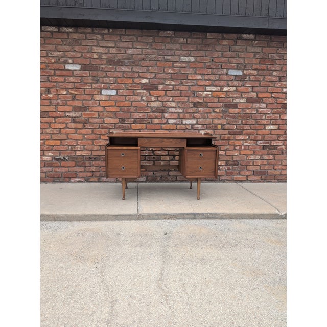 1960s Mid-Century Modern Mainline by Hooker Desk For Sale - Image 9 of 15