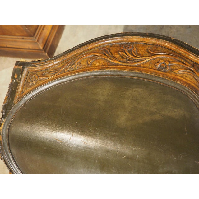 Wood Rare 18th Century English Lacquered Curricle Gig Seat With Coat of Arms For Sale - Image 7 of 18