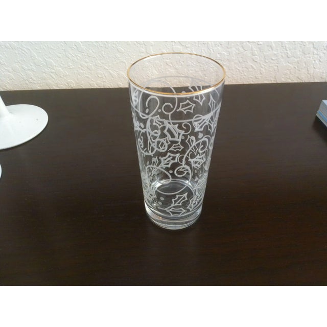 Traditional Vintage White Holly Berry Highball Glasses, Set of 8 For Sale - Image 3 of 4