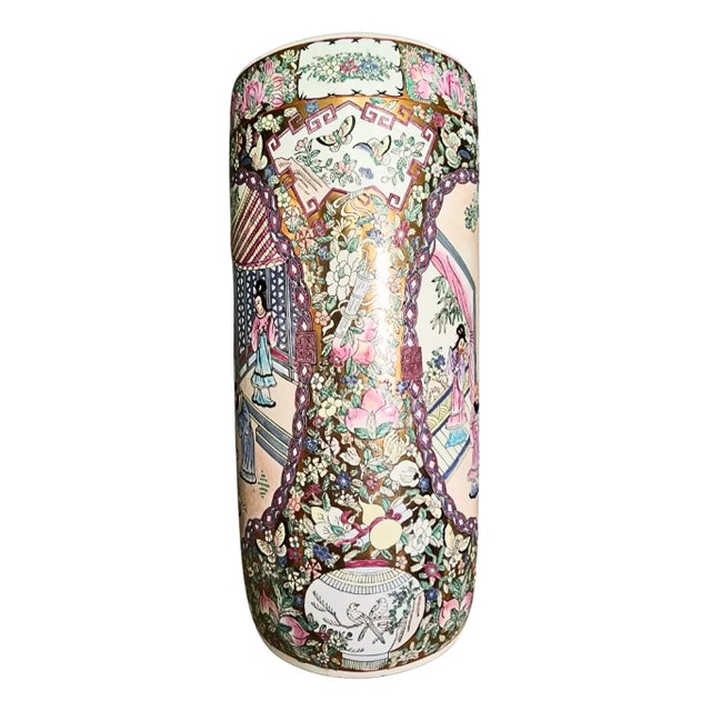 Beautiful vintage Chinoiseries hand-painted Rose Famille umbrella stand Features Rose Medallion and detailed decoration of...