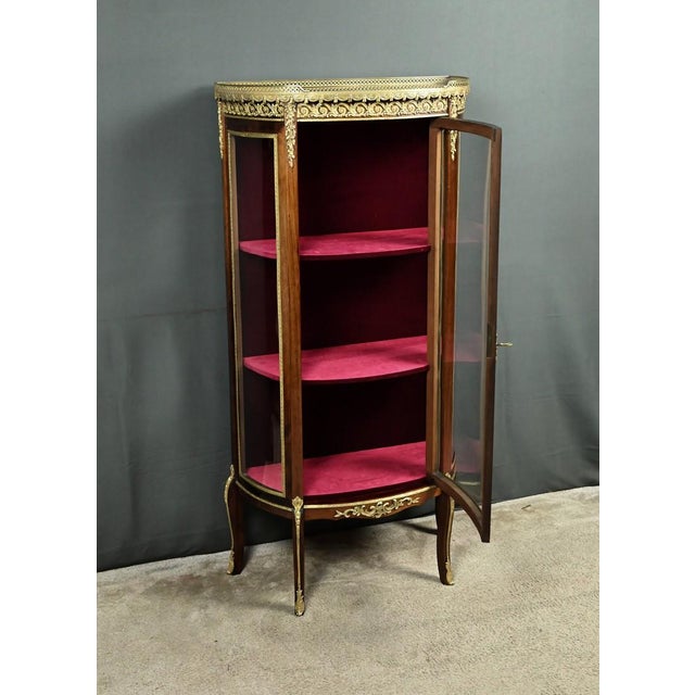 Small Antique Mahogany Display Cabinet, 1890s For Sale - Image 15 of 18