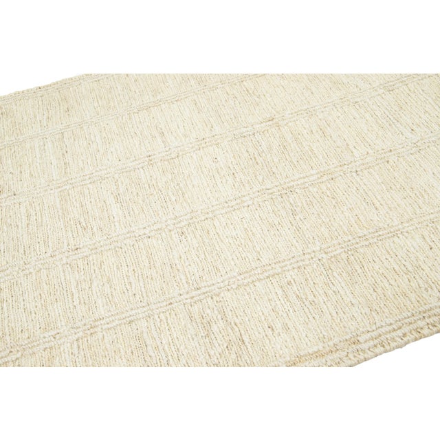 2020s Modern Soumak Natural Jute Rug Handmade in Ivory For Sale - Image 5 of 9
