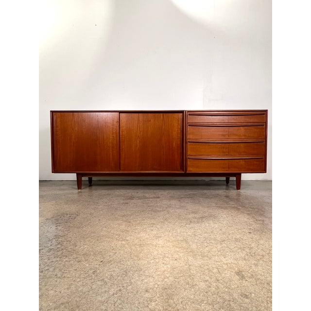 Are you the one who was looking for that lengthy teak credenza? Long low mid century Danish modern 86 1/2” teak...