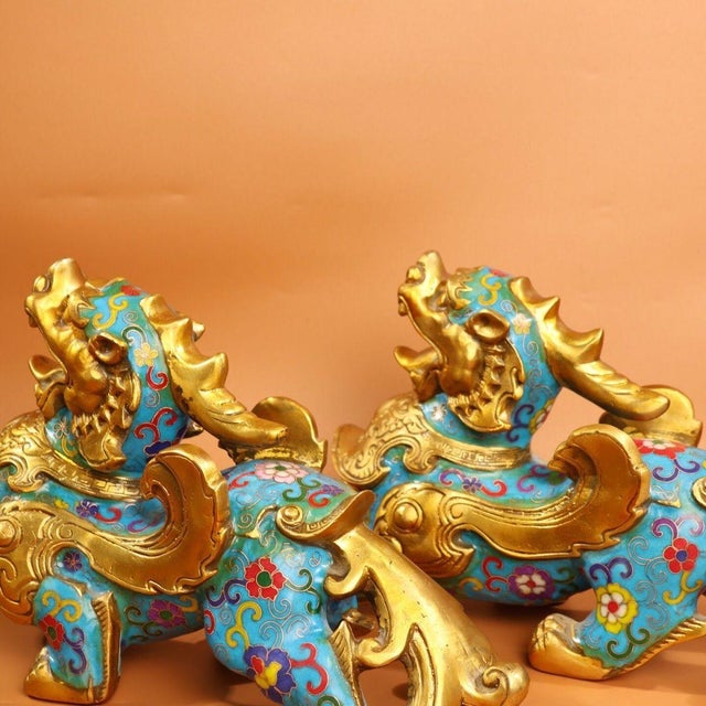 Late 19th Century Pair of Cloisonné Enamel Guardian Lion Figurines, 4890g Total, Gilt Bronze For Sale - Image 9 of 10