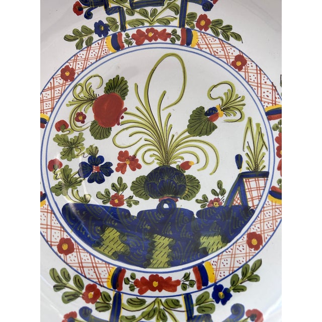 Beautiful vintage Italian majolica bowl by L. Rilli A. Rozzi of Faenza, Italy, a historic center of Italian ceramic...