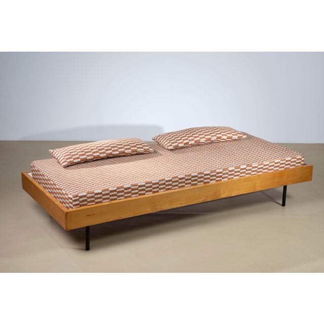 Mid-Century Modern Daybed in Beech and Metal, Italy, 1950s For Sale - Image 6 of 10