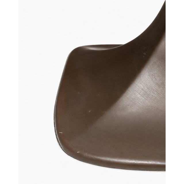 Beige Tulip Padded Chairs in Brown Fiberglass from Felpam, 1970s, Set of 2 For Sale - Image 8 of 9