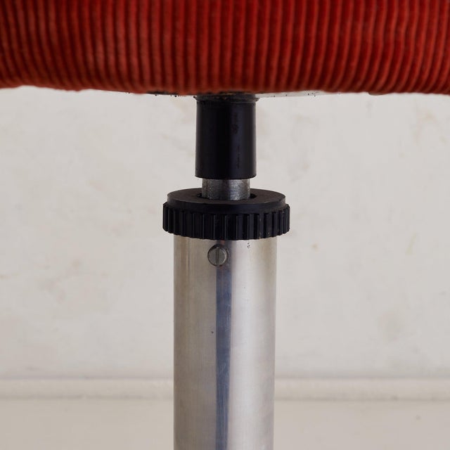 French Chrome Bar Stool in Original Burnt Orange Corduroy, 1960s For Sale - Image 13 of 18
