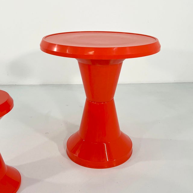Taormina Table & Stools from Giganplast, 1970s, Set of 5 For Sale - Image 4 of 11