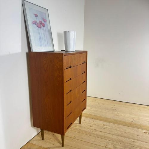 Mid-Century Scandinavian Danish Teak Chest of Drawers, 1960s For Sale - Image 5 of 10