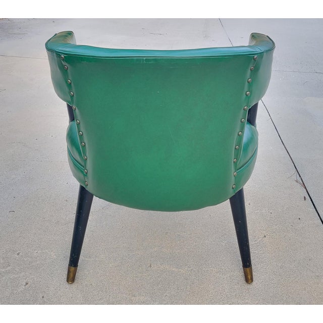 1960s 1960s Emerald Green Tufted Tub Chair Attributed to Lenoir Furniture For Sale - Image 5 of 9