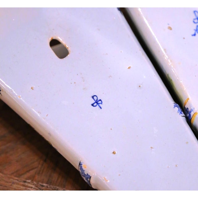 Pair of 19th Century French Porquier-Beau Quimper Faience Wall Vases For Sale - Image 14 of 14