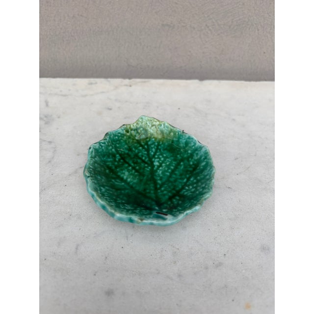 German Green Majolica Leaf Butter Pat Villeroy Boch Circa 1890.