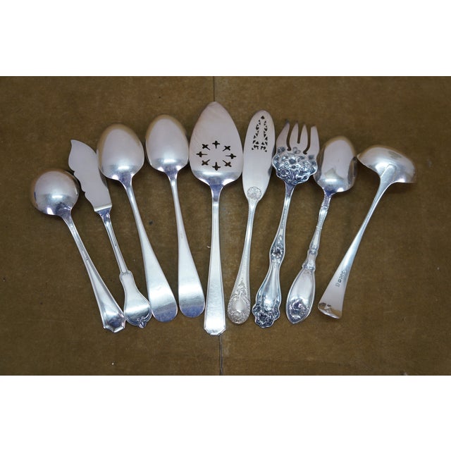 Early 20th Century Antique Silver Plate Serving Utensils Forks Spoons Meat Fish Cake Knife - Set of 17 For Sale - Image 5 of 14