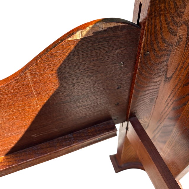 Lexington Furniture 1990s Lexington Carved Victorian Mansion Oak Bed - Queen Size For Sale - Image 4 of 16