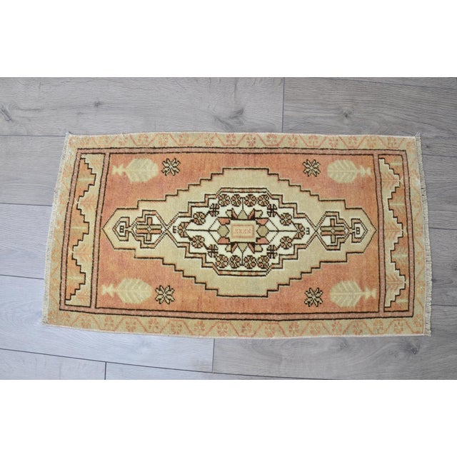 Art Deco 1960s Oushak Tribal Rug For Sale - Image 3 of 6