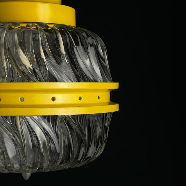 Mid-Century Italian Yellow Pendant Lamp, 1960s For Sale - Image 14 of 17