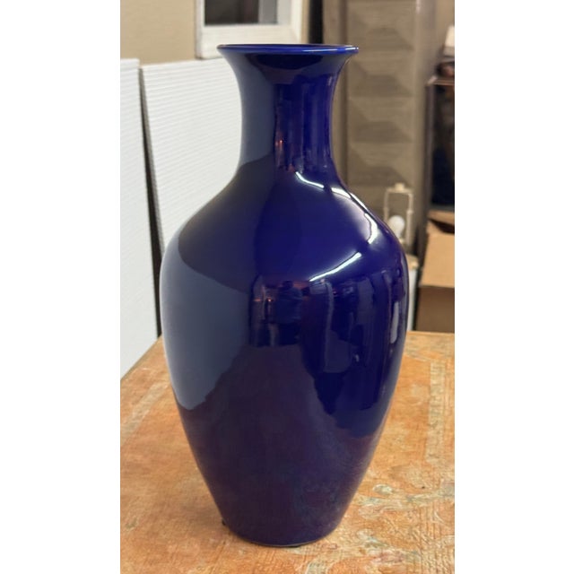 2010s Martino Interiors Yongzheng Style Porcelain Vase For Sale - Image 5 of 12