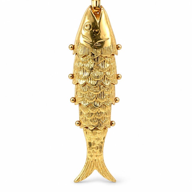 Vintage 14k Yellow Gold Articulated Moving Fish Charm Pendant For Sale In New York - Image 6 of 6