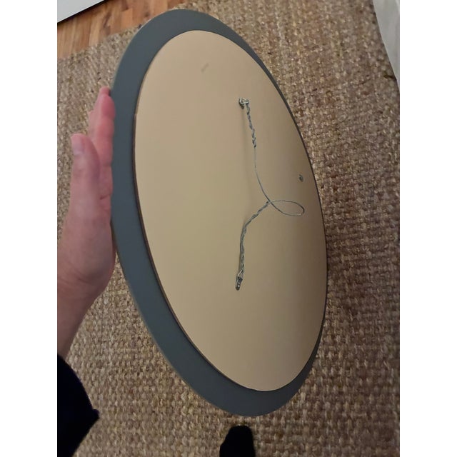 Transparent Vintage 1957 Mid-Century Venetian Art Deco Oval Wall Mirror - Frosted & Etched Floral Glass Border, Smooth Wood Backing For Sale - Image 8 of 14