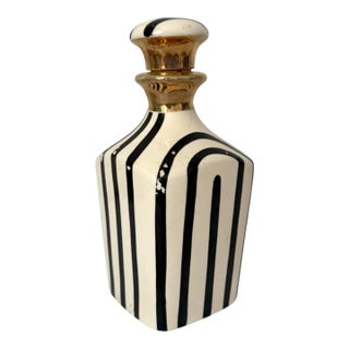 Vintage Hollywood Regency Black & White Striped Ceramic Bottle With Gold Luster Top - Yona Original For Sale