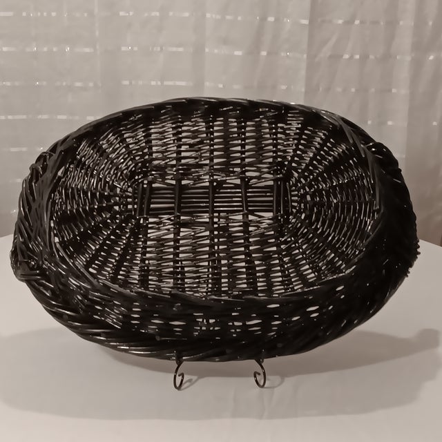 Mid 20th Century Vintage Large French Natural Hand Woven Black Wicker Serving Tray For Sale - Image 4 of 12