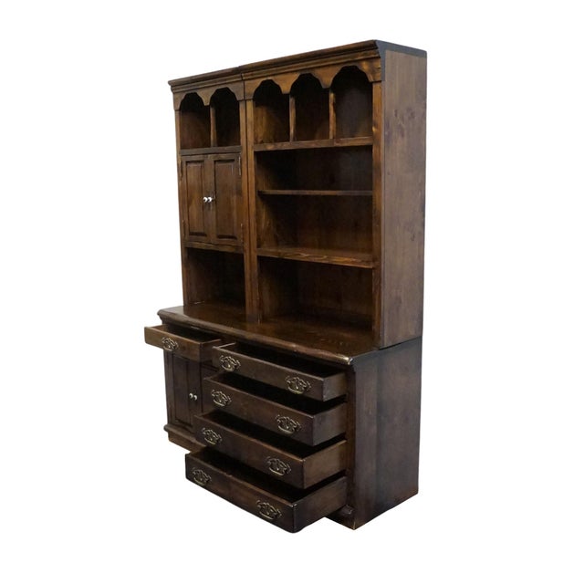 Sprague and Carleton Country Cabinet Solid Knotty Pine Maker Rustic Americana Style 56" Custom Wall Unit / Bookcase W. Cabinets For Sale - Image 9 of 17
