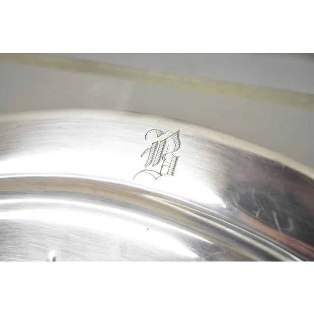 Traditional Mid 20th Century Reed & Barton Chesterfield Silver Plated Meat Cutlery Serving Platter Tray For Sale - Image 3 of 11