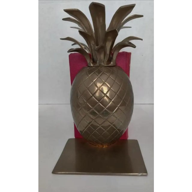 Hollywood Regency Vintage Hollywood Regency Brass Pineapple Bookends - A Pair For Sale - Image 3 of 9