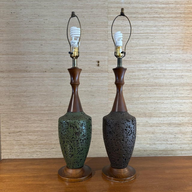 Mid-Century Modern Mid 20th Century Pair of Mid Century Modern Walnut and Ceramic Cork-Style Table Lamps With Original Shades For Sale - Image 3 of 11